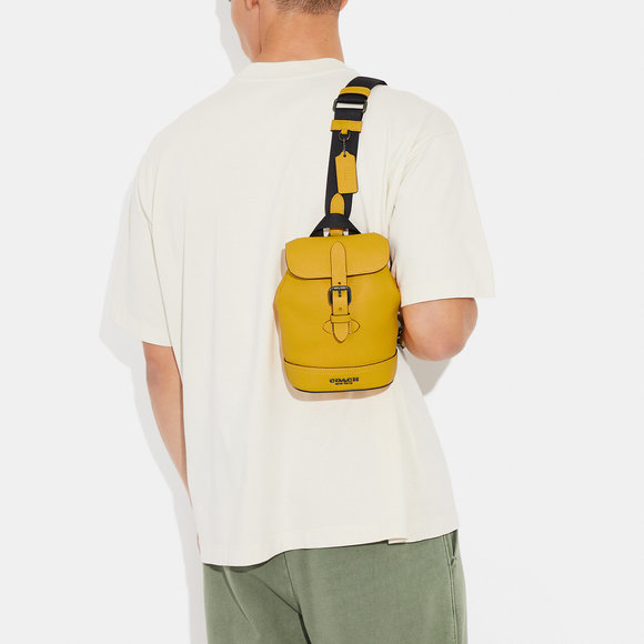 NWT Coach Outlet Hudson Small Pack - Picture 5 of 5